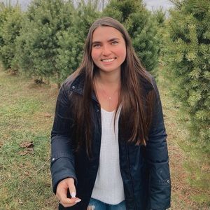 Meet your Posher, Keeva